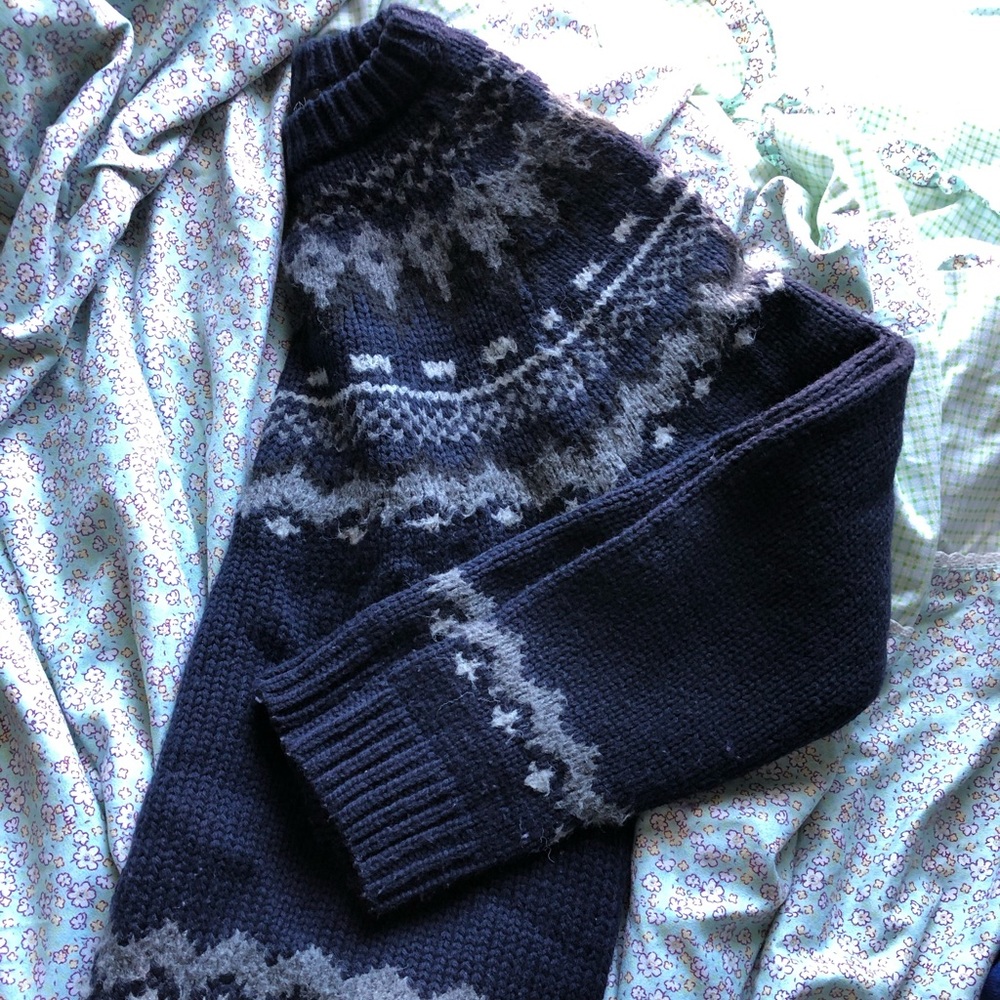 oversized blue knit sweater